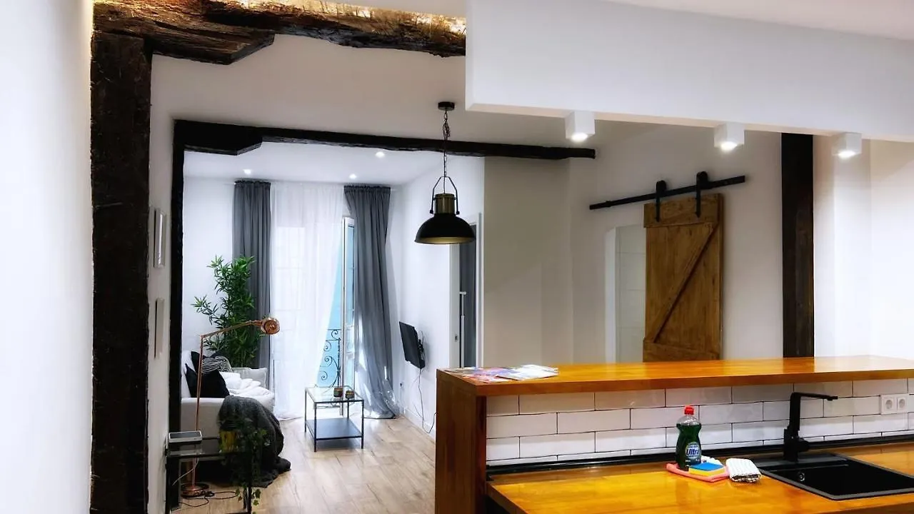 Bilbao Ronda Apartamento Con Balcon Casco Viejo 0*,  Spain